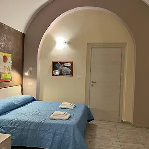 casa-ventimiglia.catania-hotels.net/