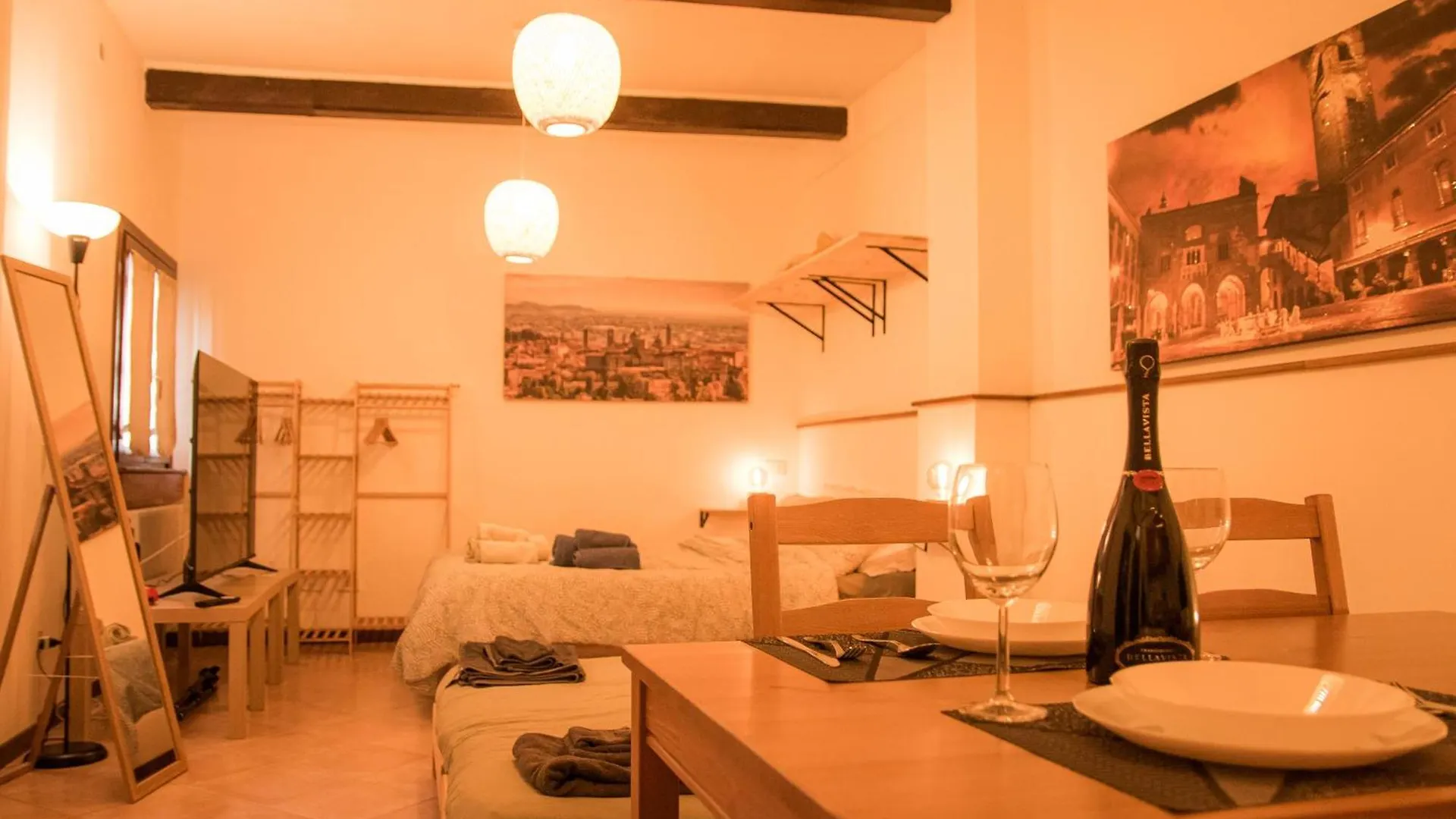 Apartamento Casa Tequila Bérgamo 0*,  Italia